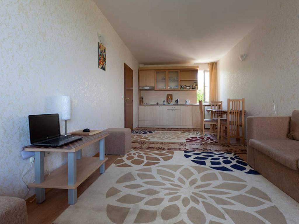 Panoramic Sea View Apartment Ravda Ngoại thất bức ảnh